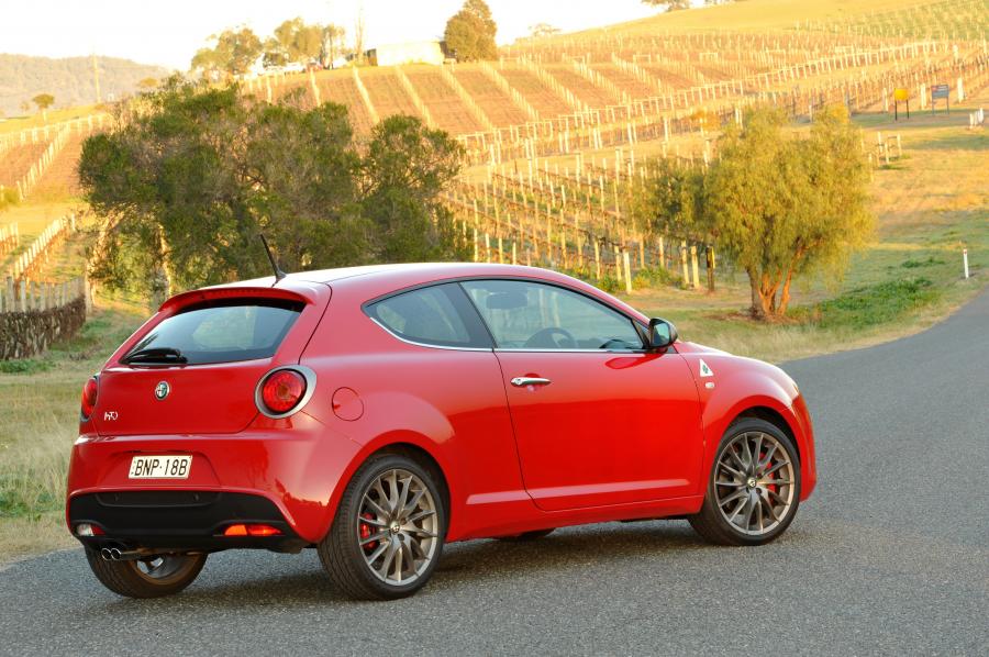  Alfa Romeo MiTo Quadrifoglio Verde (955) 2010 года  (AU) (фото 38 из 45)
